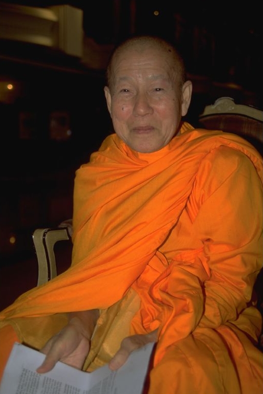 Maha Ghosananda in contemplation, embodying the stillness of his teachings